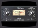 Dcouvrez les possibilits sonores de la version virtuelle du compresseur LA-3A pour la famille de cartes  DSP UAD d'Universal Audio.