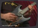 Plusieurs artistes de renom ont essay la guitare Moog rpute pour son sustain assez performant. Elle est belle, lourde, chre mais surprenante, intressante et plus si affinits!