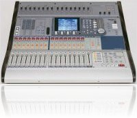 Matriel Audio : Nouvelle console Tascam DM-3200 - macmusic